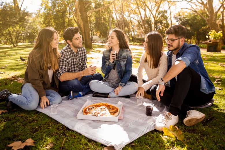Jesteś blisko Błoń Krakowskich Wpadnij na najlepszą pizzę w Babilonie!